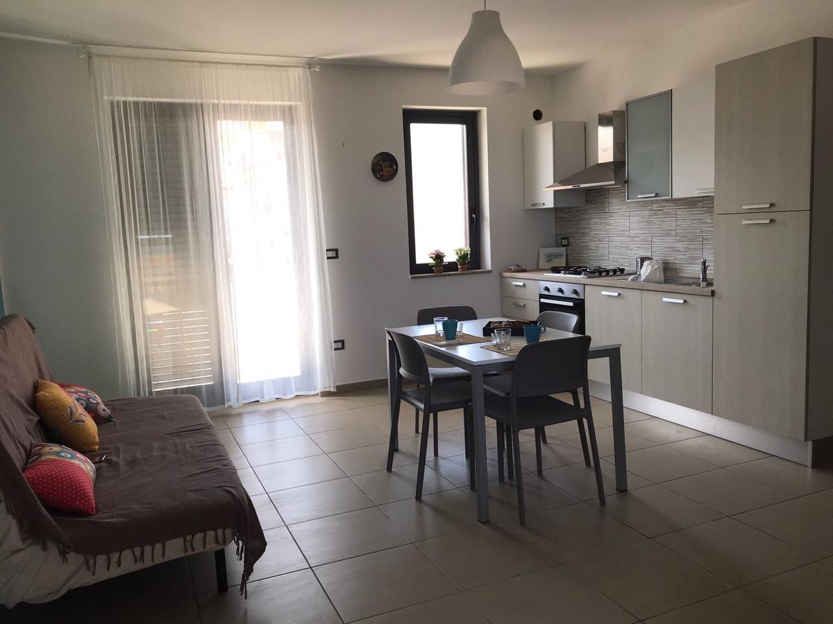 Appartamento Gambero Beach Santa Teresa Di Riva Extérieur photo
