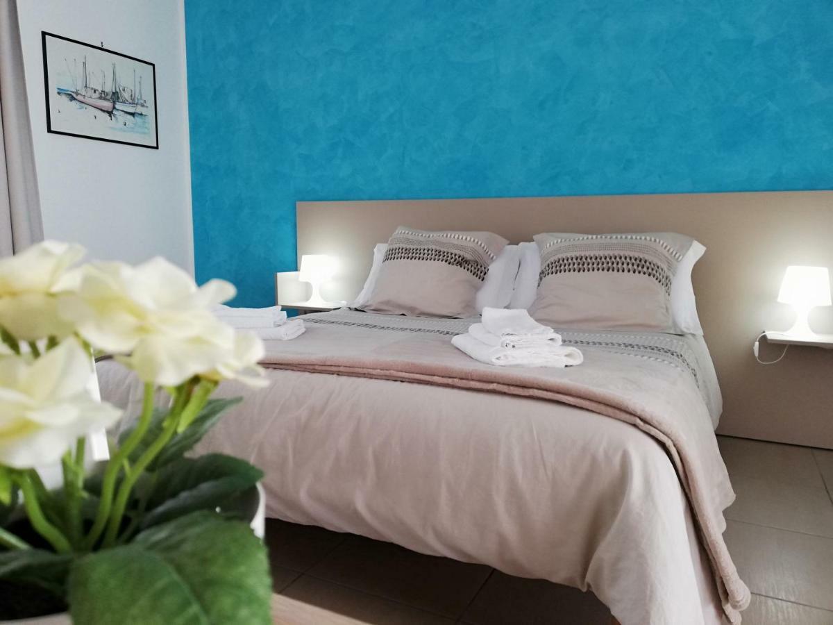 Appartamento Gambero Beach Santa Teresa Di Riva Extérieur photo